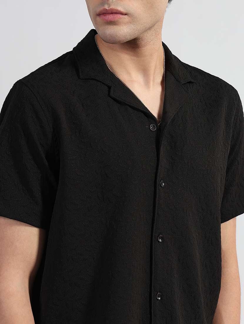 men textured cuban collar short sleeve regular fit shirt - 21933676 -  Standard Image - 4