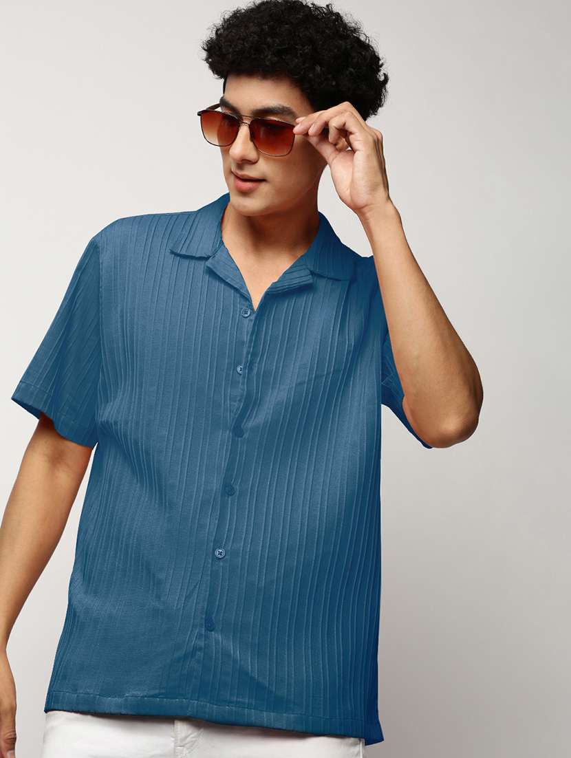 men textured cuban collar short sleeve loose fit shirt