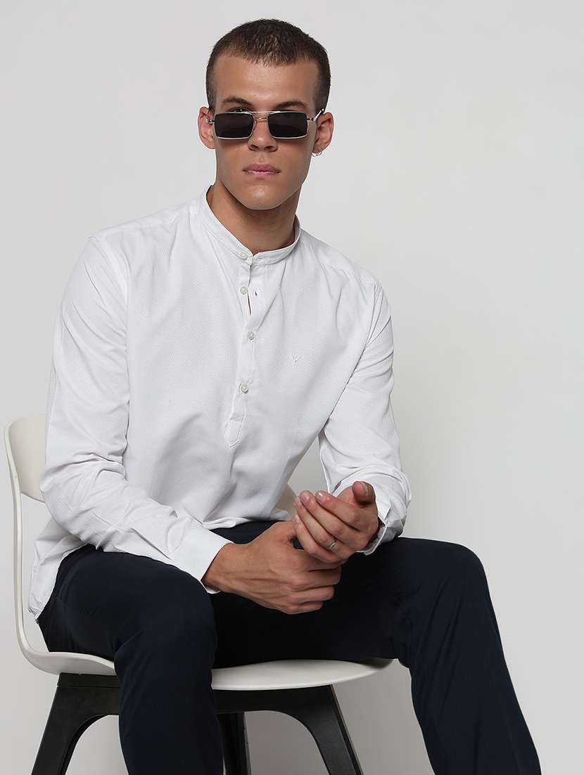 men solid mandarin neck short kurta