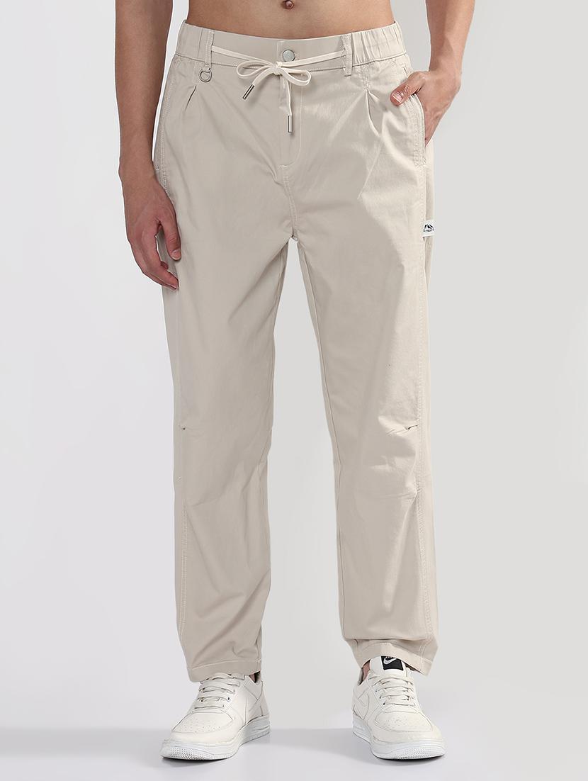 men solid mid rise relaxed fit chinos   - 21933710 -  Standard Image - 1