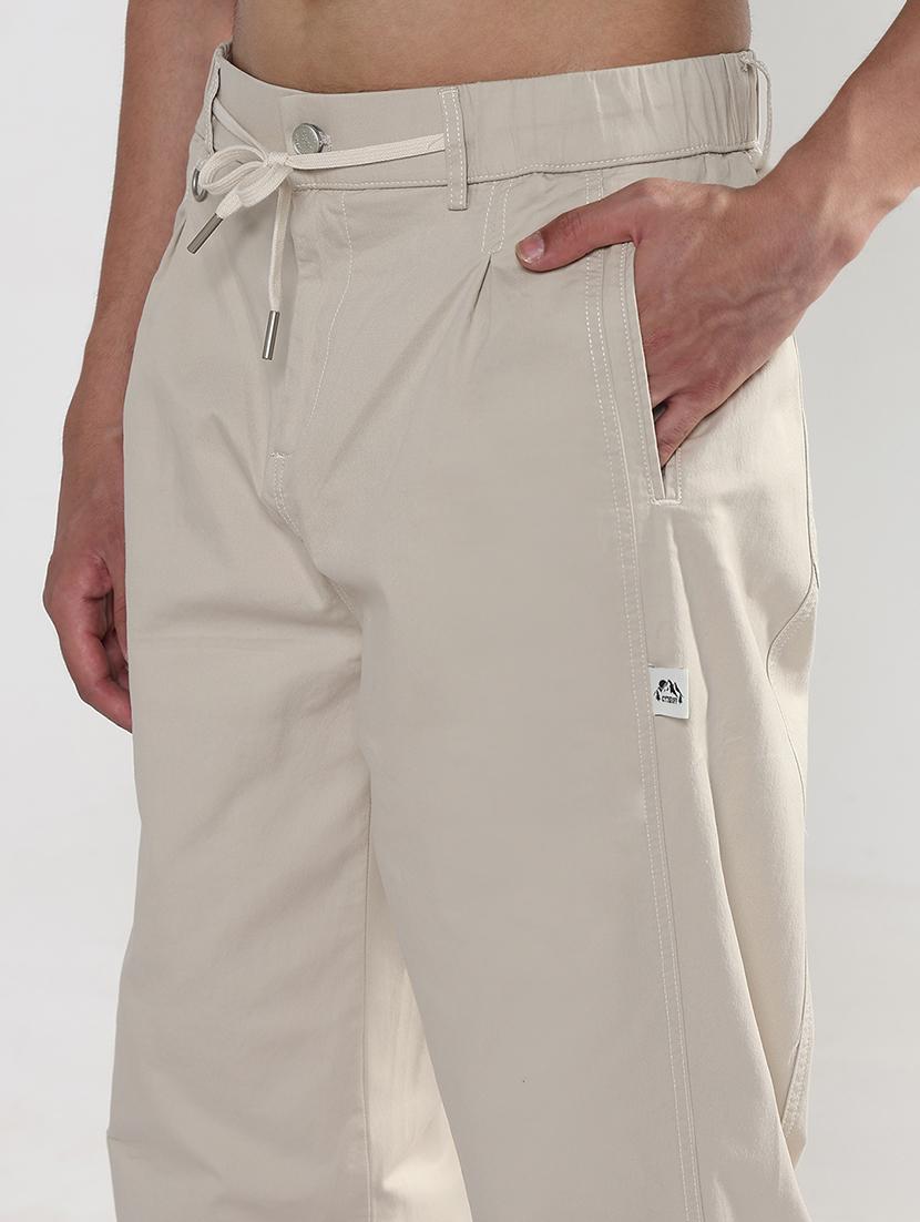 men solid mid rise relaxed fit chinos - 21933710 - Standard Image - 4