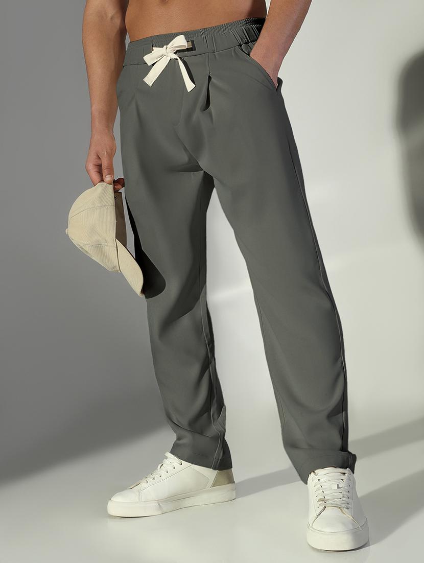 men grey solid low rise pleated casual trouser