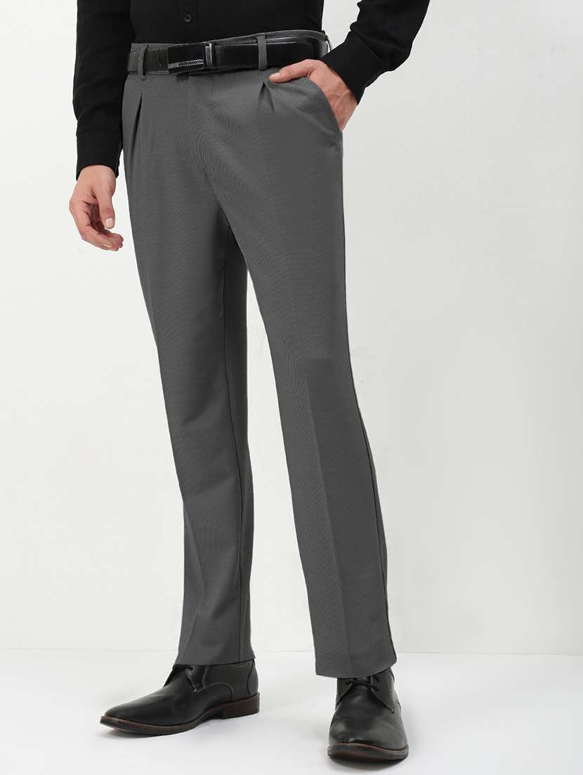 men grey solid low rise pleated formal trouser