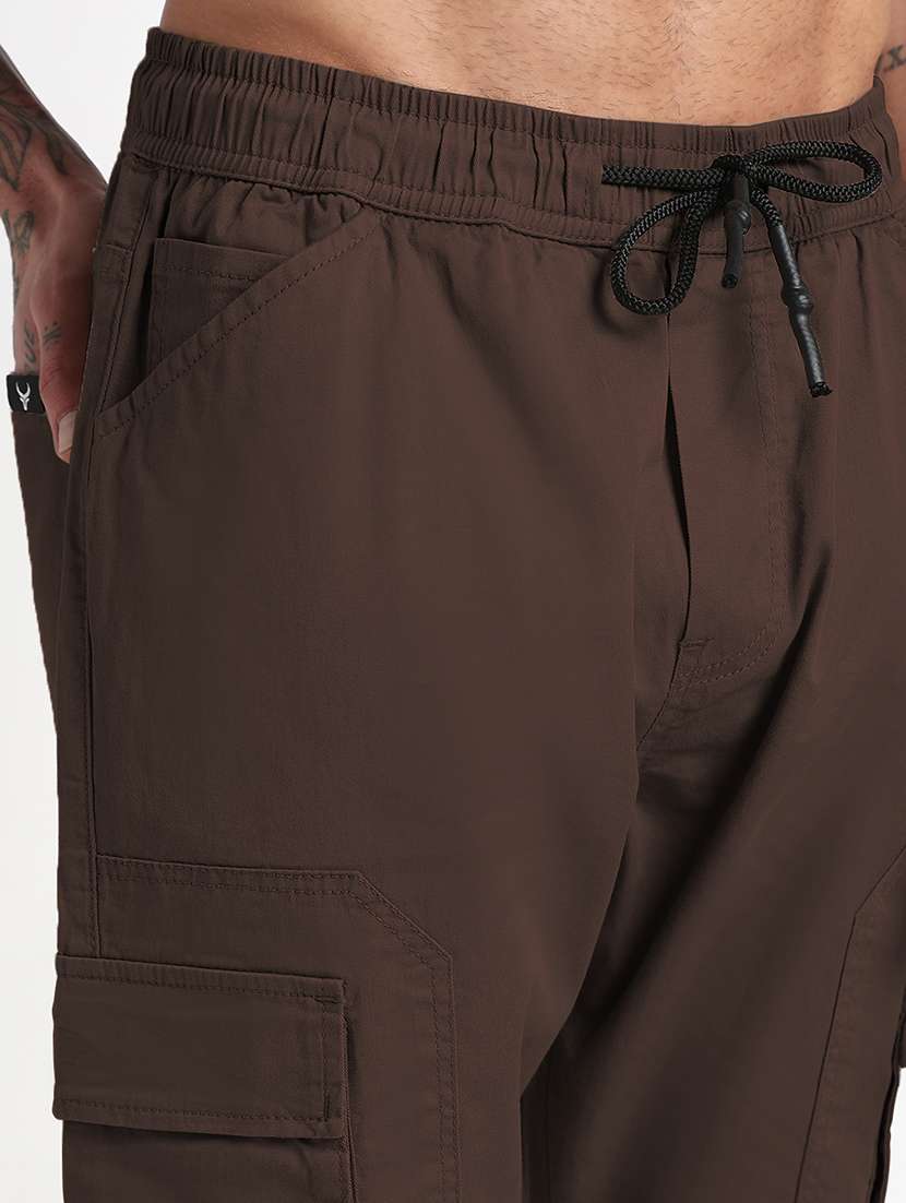 men brown solid low rise jogger cargo - 21933737 -  Standard Image - 4
