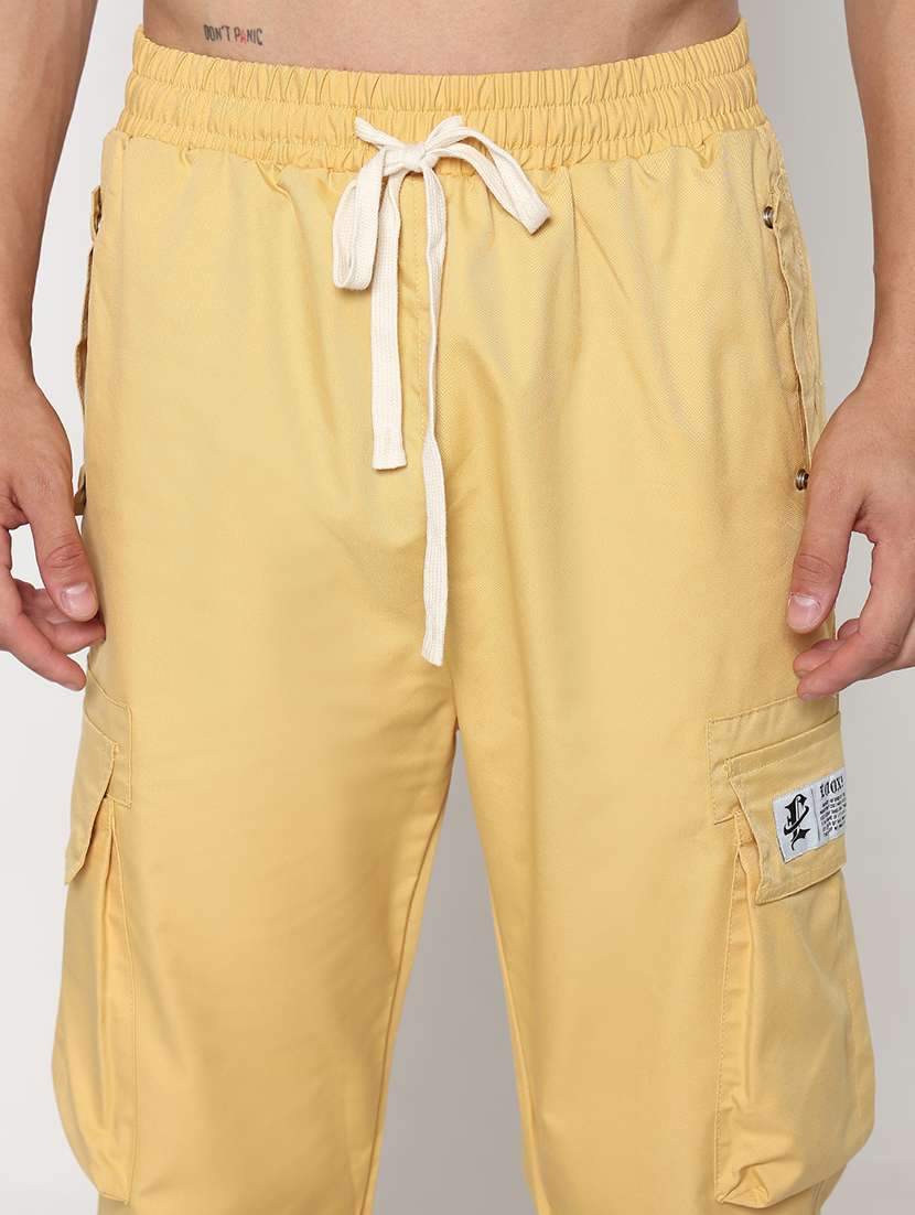 men yellow solid low rise relaxed fit cargo - 21933743 -  Standard Image - 4