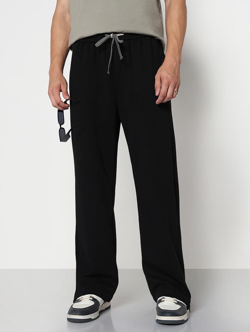 men black solid low rise full length track pant - 21933765 - Zoom Image - 0