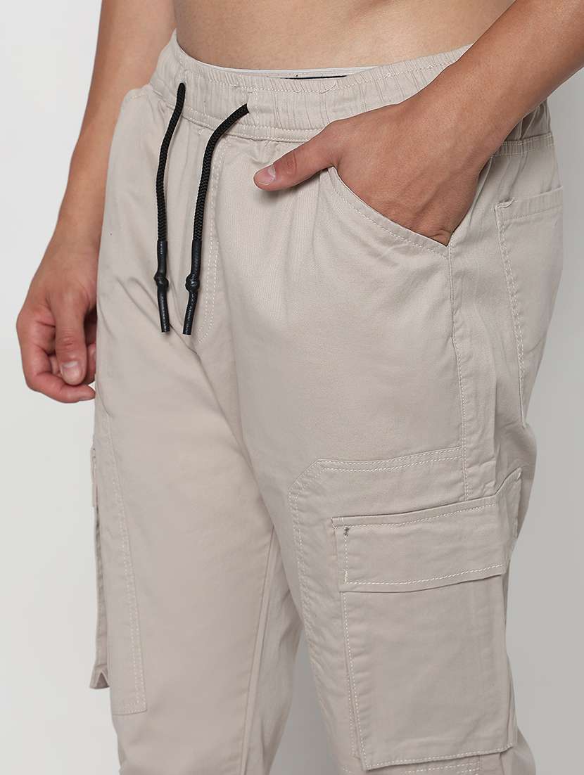 men beige solid low rise jogger cargo - 21933768 -  Standard Image - 4