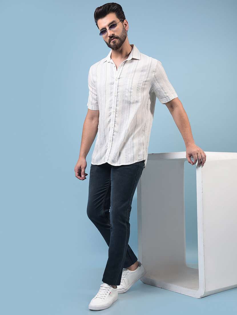 men striped short sleeve regular fit casual shirt - 21933861 -  Standard Image - 4