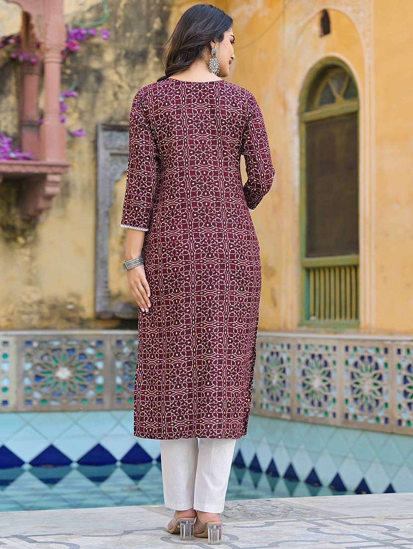 women three quarter sleeve straight kurta - 21933986 -  Standard Image - 4
