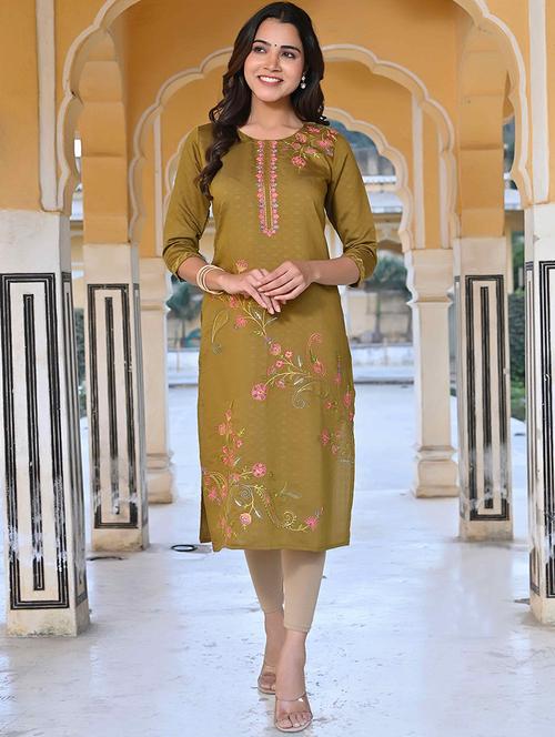 women three quarter sleeve straight kurta - 21933987 - Standard Image - 0