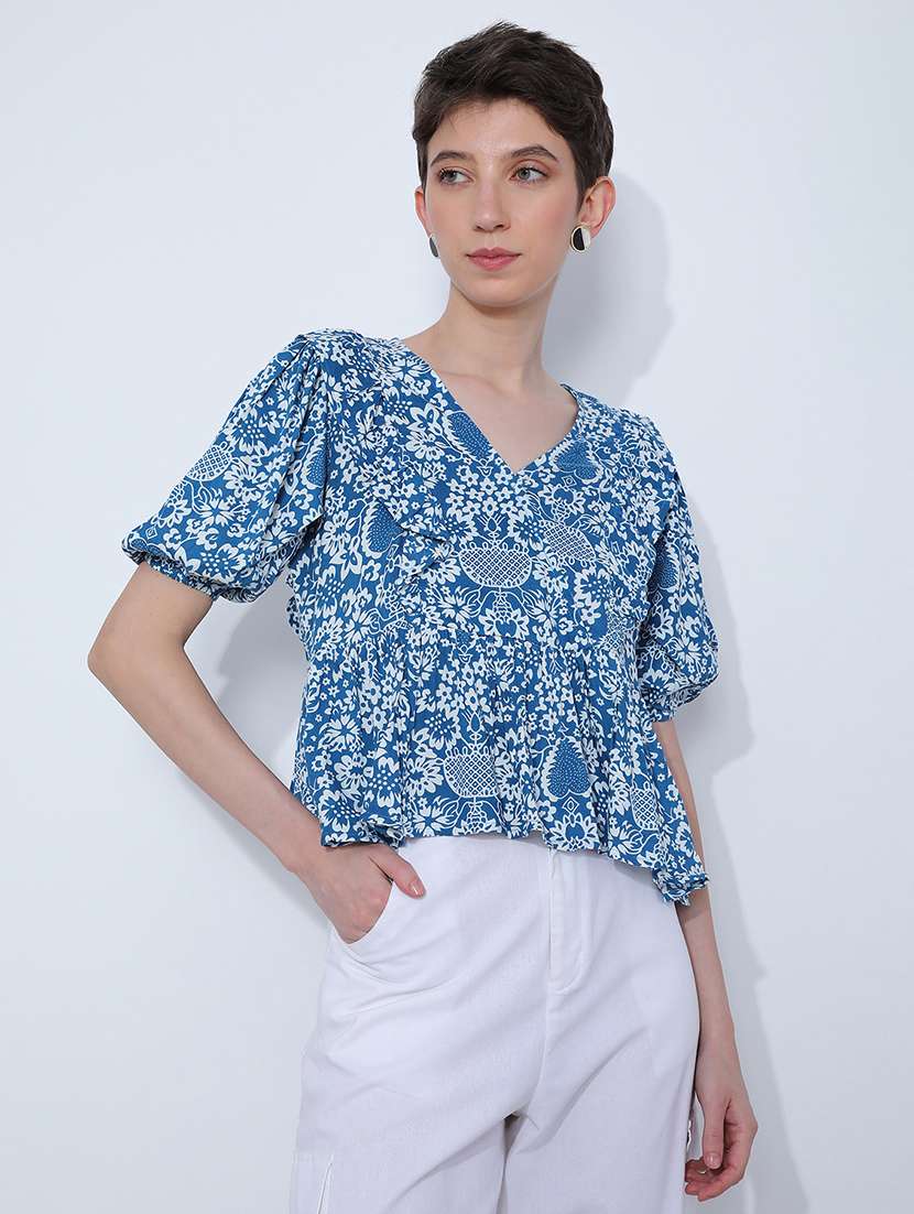 women printed puff sleeve flared top - 21934135 -  Standard Image - 1