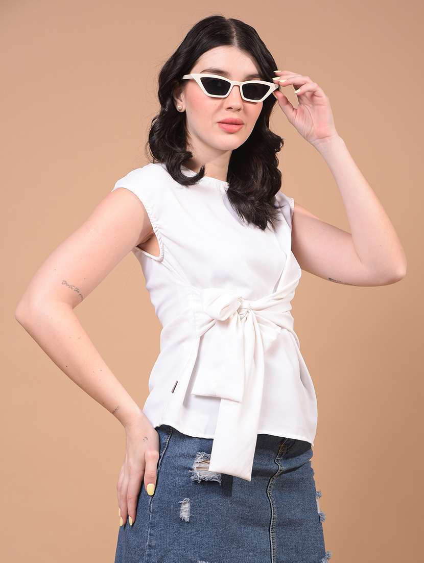 women solid sleeveless front tie regular top