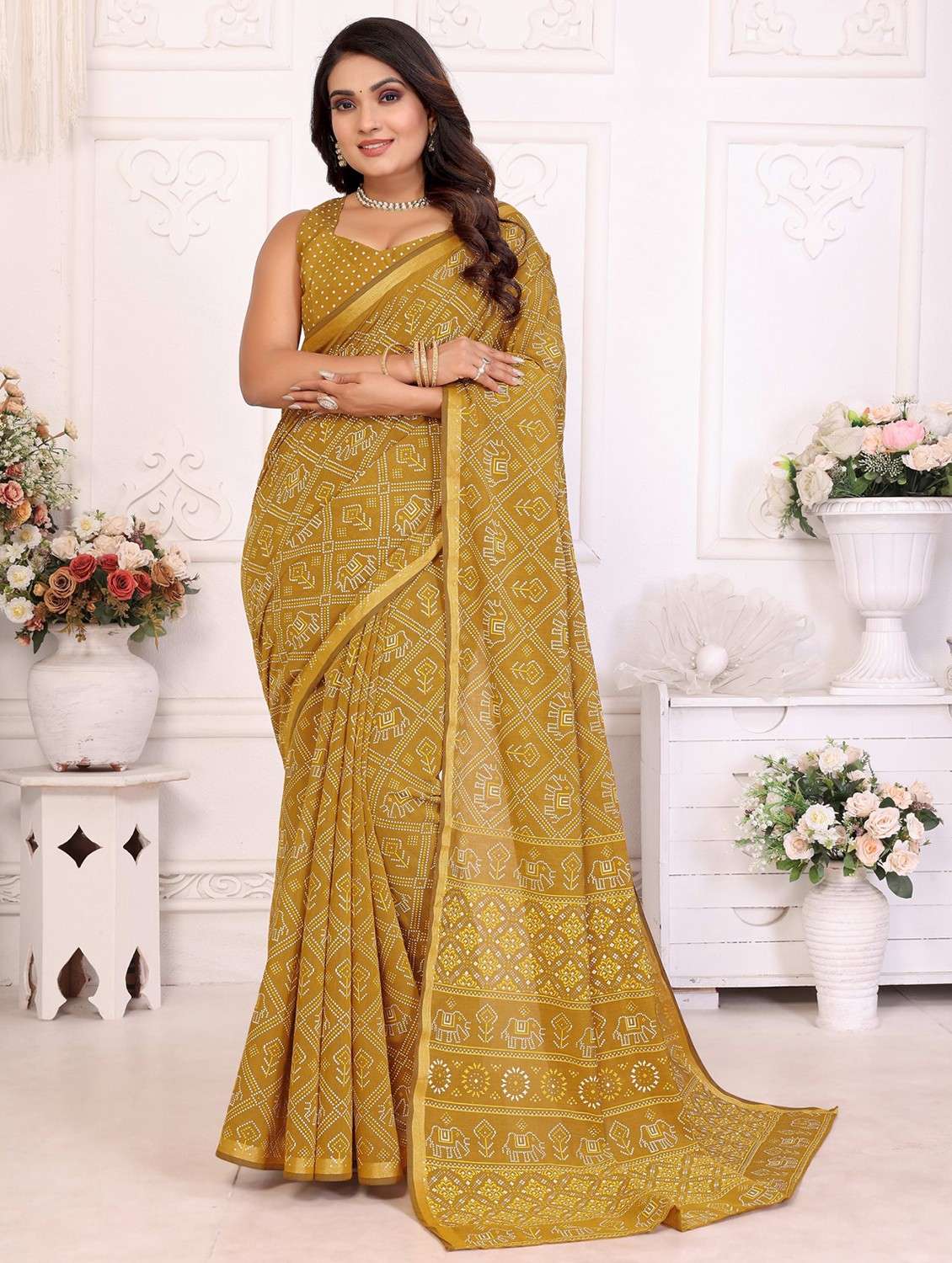 women bandhani printed saree with blouse - 21934983 -  Standard Image - 1