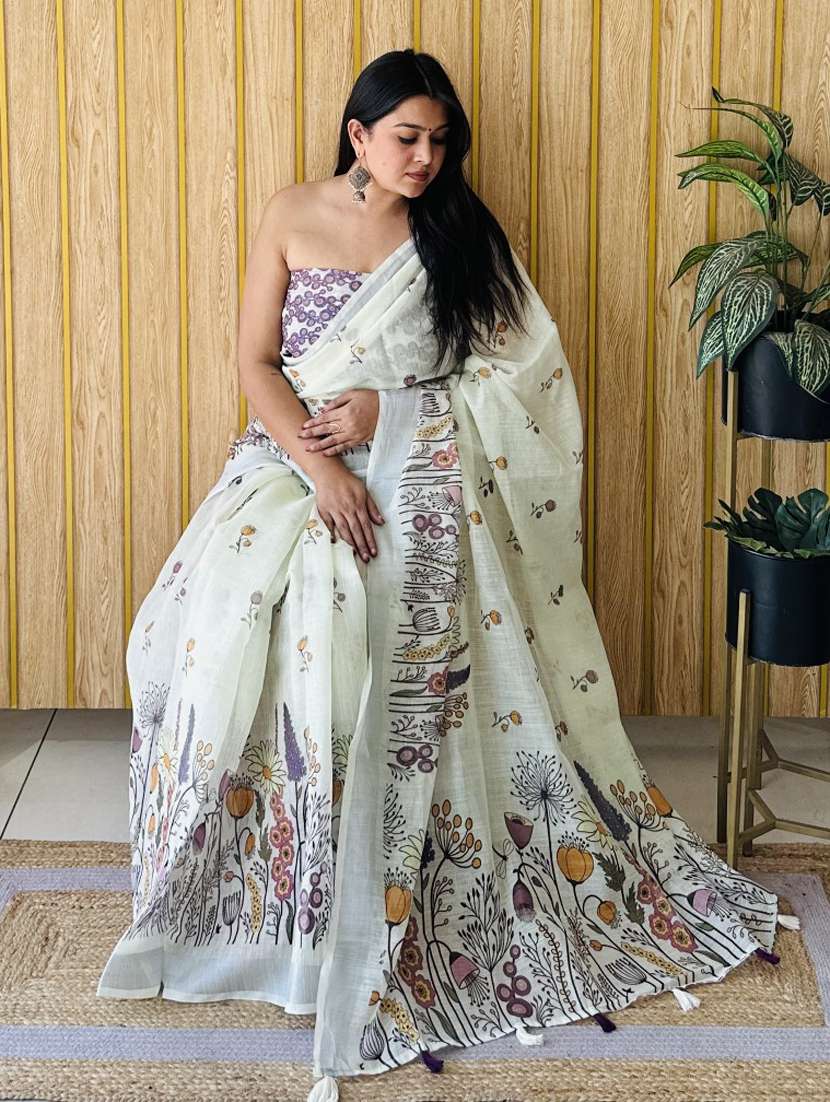 women printed casual wear saree with blouse - 21935041 -  Standard Image - 1