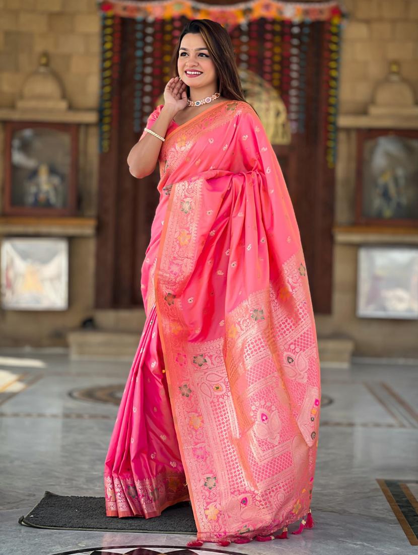 women self design banarasi saree with blouse - 21935115 -  Standard Image - 1