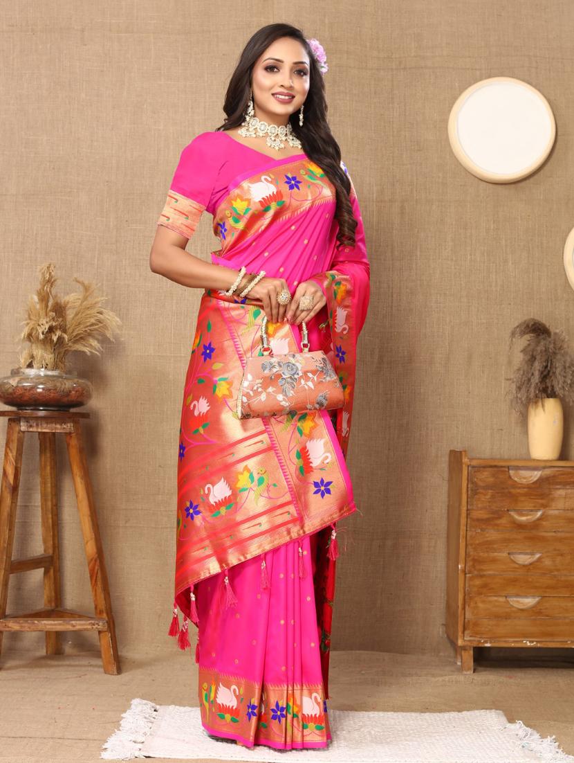 women self design paithani saree with blouse - 21935164 - Standard Image - 1