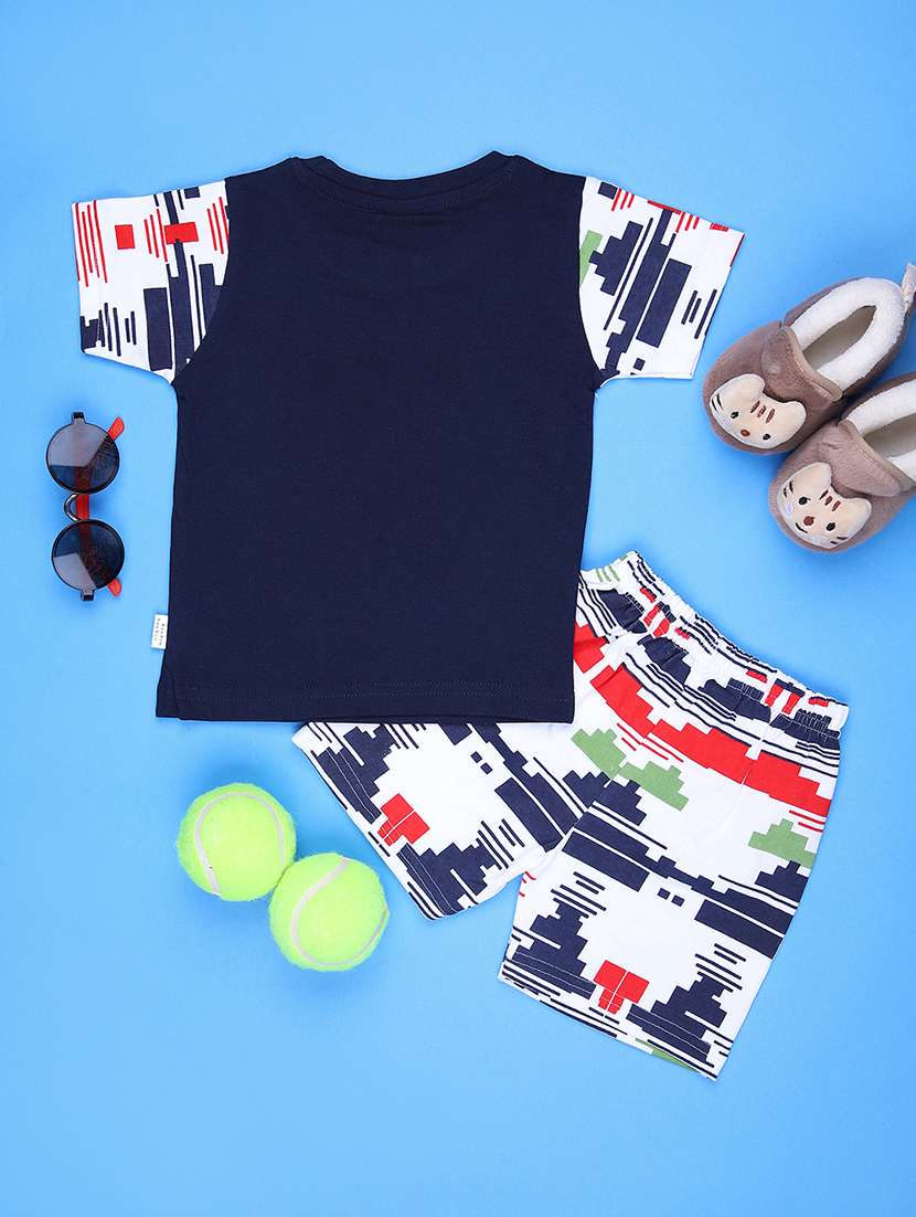 boys printed t-shirt & shorts twin set - 21935407 -  Standard Image - 1