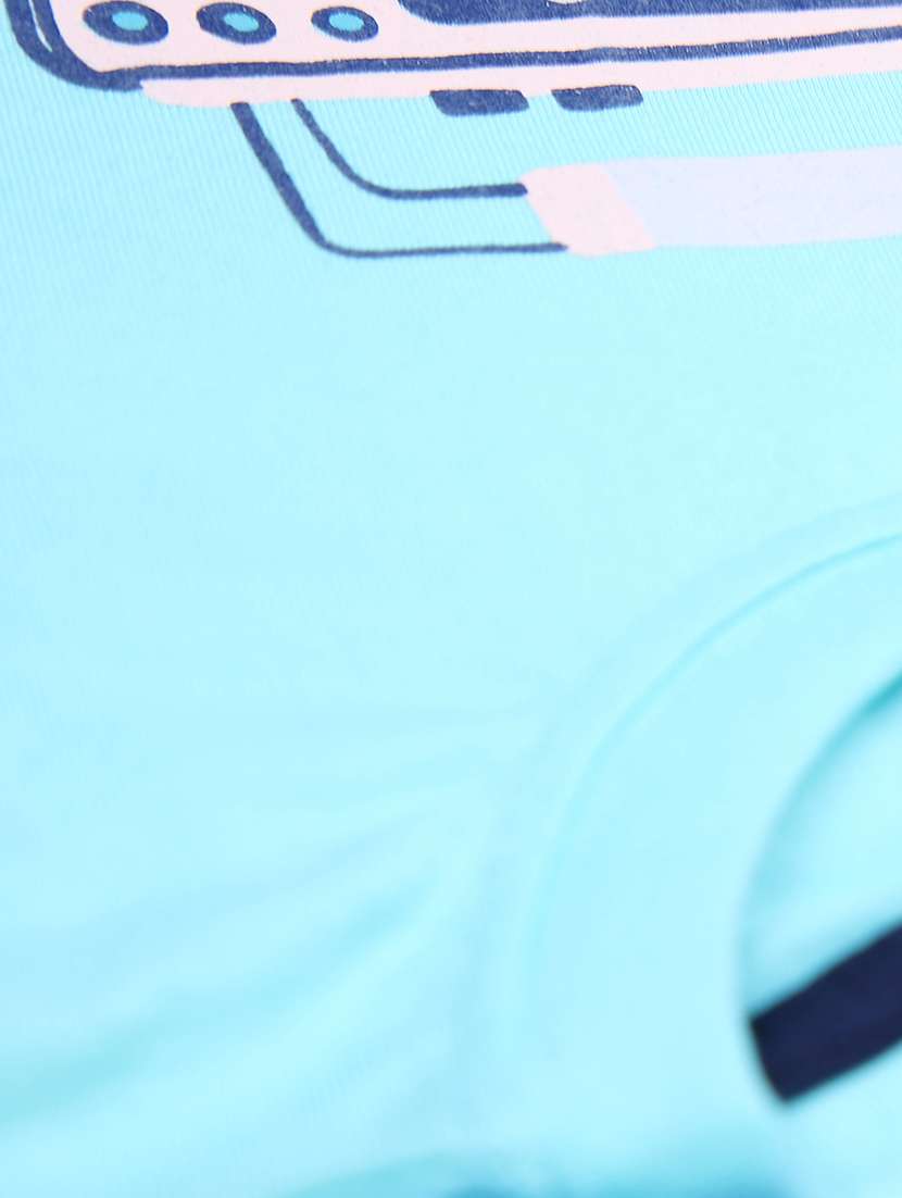 boys printed t-shirt & shorts twin set - 21935471 -  Standard Image - 4