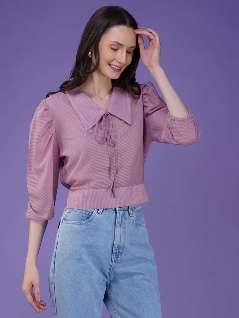 women mauve puff sleeve crop top
