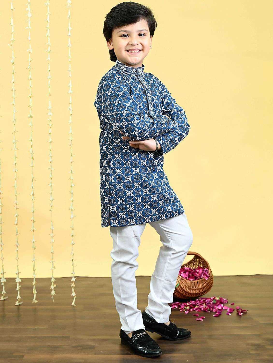 boys embroidered kurta and pyjama set - 21935658 -  Standard Image - 1