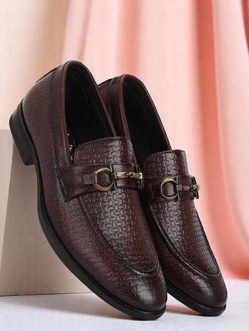 men brown slip on formal shoes - 21935710 - Standard Image - 0