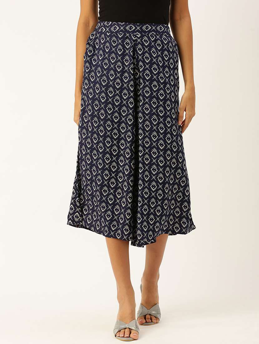 women printed mid rise culottes - 21935982 - Standard Image - 1