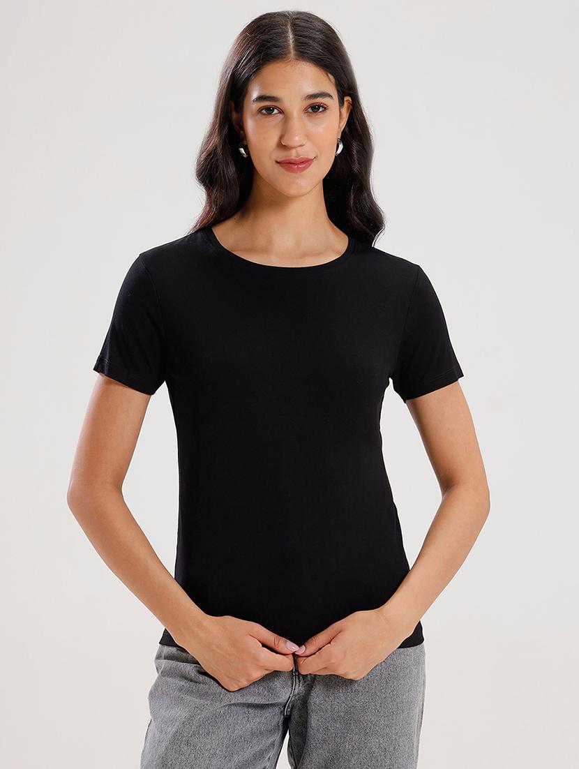 women solid short sleeve regular fit t-shirt - 21936011 -  Standard Image - 1