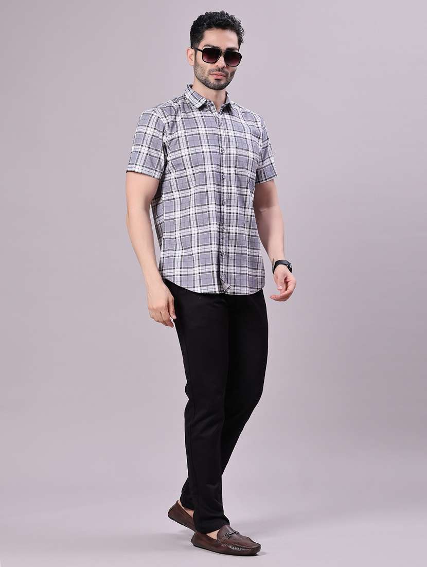 men checkered collared shorts sleeve shirt - 21938568 -  Standard Image - 4
