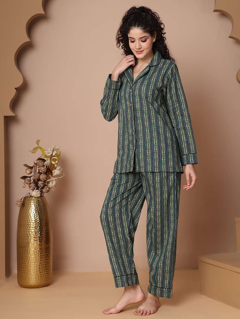 women printed nightwear pyjama set - 21938659 -  Standard Image - 1