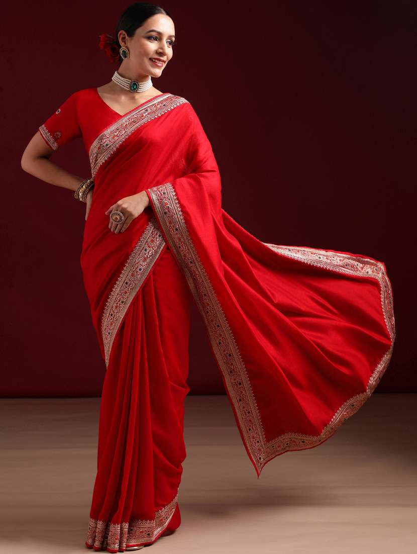 women solid with bordered saree with blouse - 21938864 - Zoom Image - 0