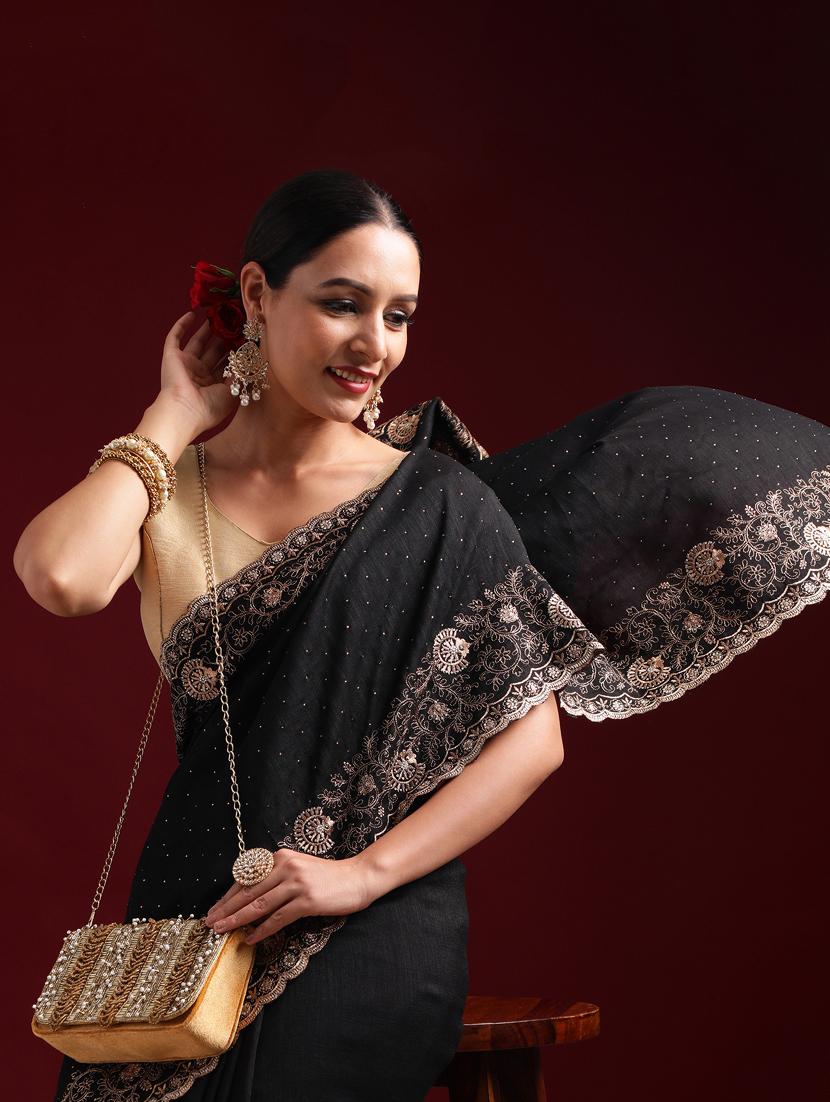 women solid with work embroidered saree with blouse - 21939101 - Standard Image - 4