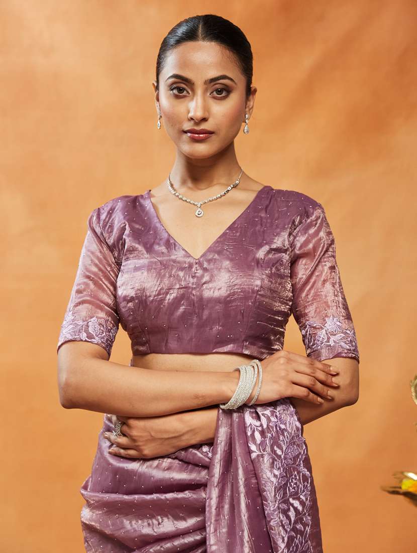 women solid with work embroidered saree with blouse - 21939155 - Standard Image - 4