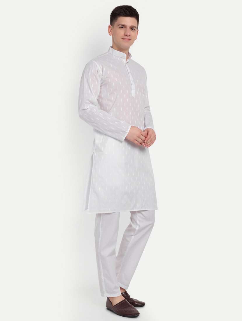 men self design mandarin neck long kurta - 21939326 - Standard Image - 1