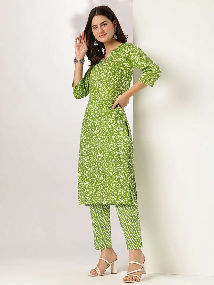 women three quarter sleeve kurta pant set - 21939375 -  Standard Image - 1