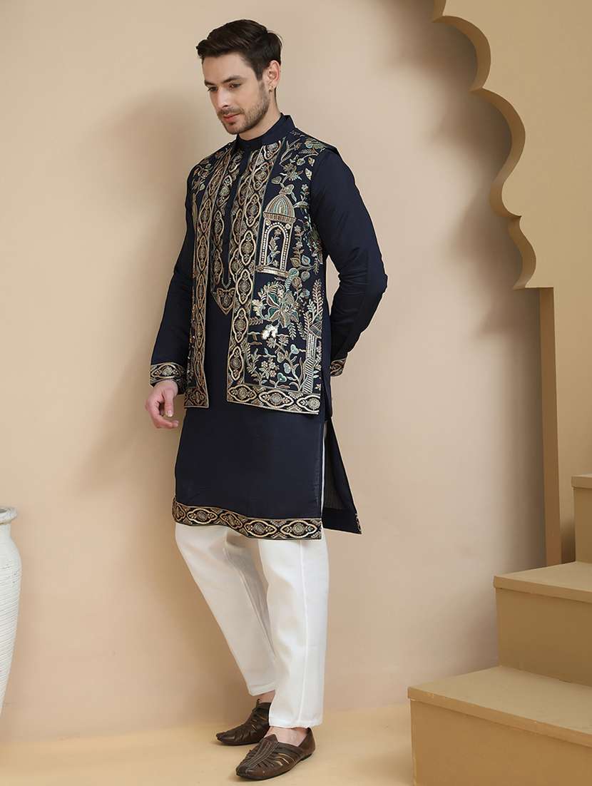 men mandarin neck kurta pyjama with jacket ethnic wear set - 21939513 -  Standard Image - 4