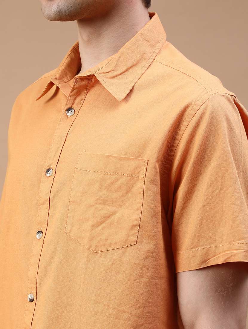 men solid short sleeve regular fit casual shirt - 21939851 -  Standard Image - 4