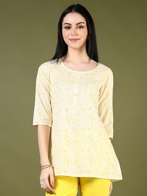 women three quarter sleeve straight kurti - 21940167 - Standard Image - 0