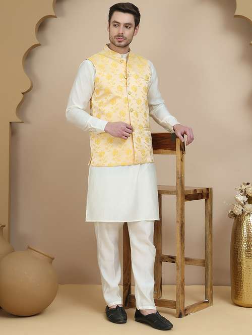 men mandarin neck kurta pyjama with jacket ethnic wear set - 21940188 -  Standard Image - 0