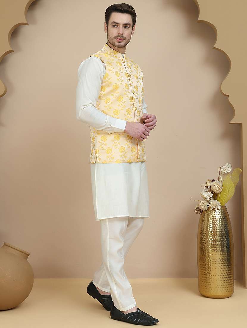 men mandarin neck kurta pyjama with jacket ethnic wear set - 21940188 -  Standard Image - 1