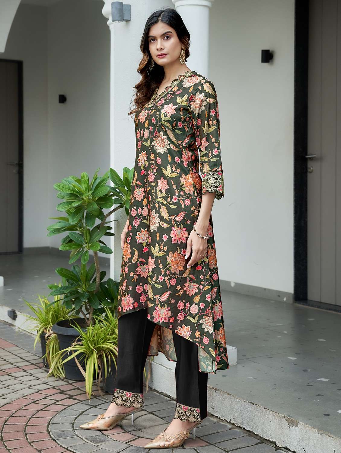 women three quarter sleeve kurta pant set - 21940408 -  Standard Image - 1