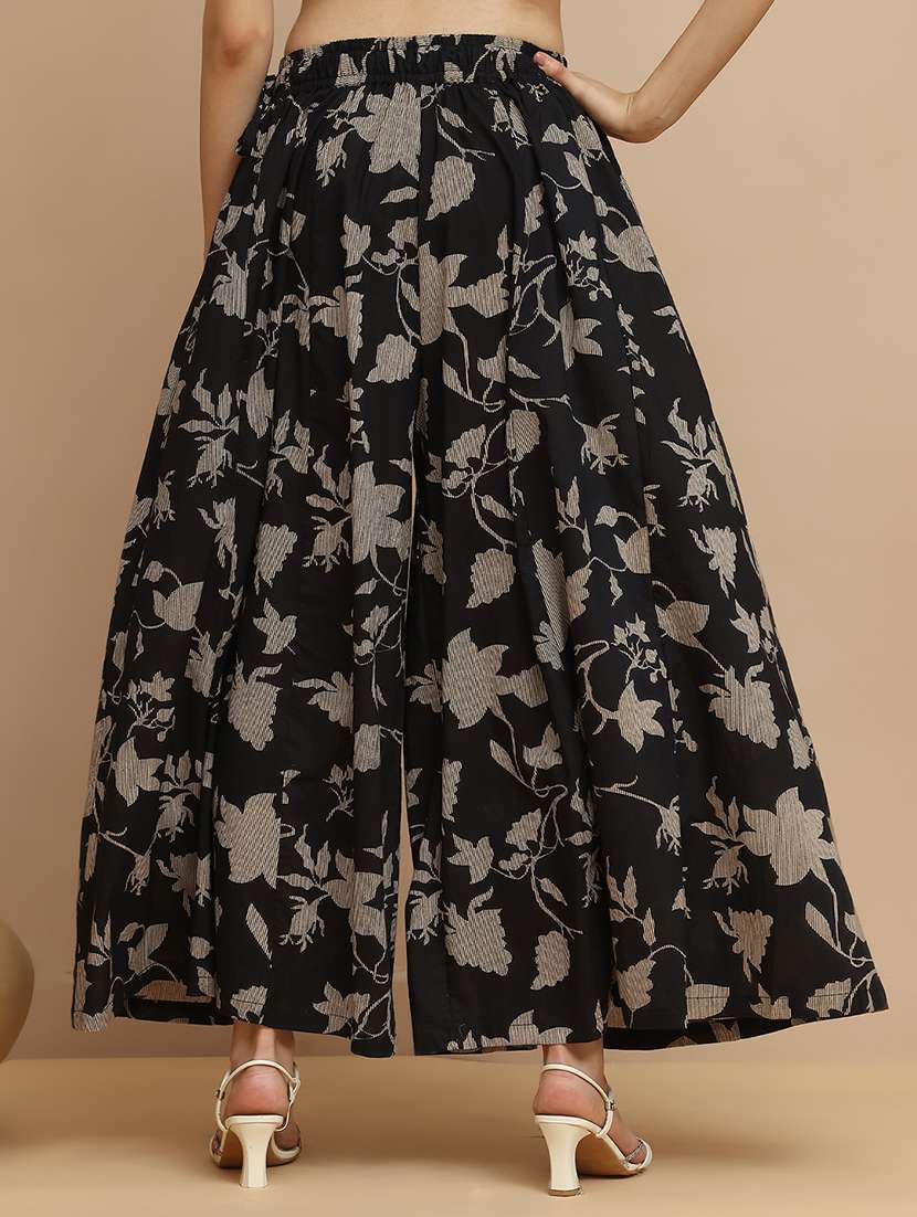 women floral printed mid rise flared palazzo - 21940417 -  Standard Image - 4