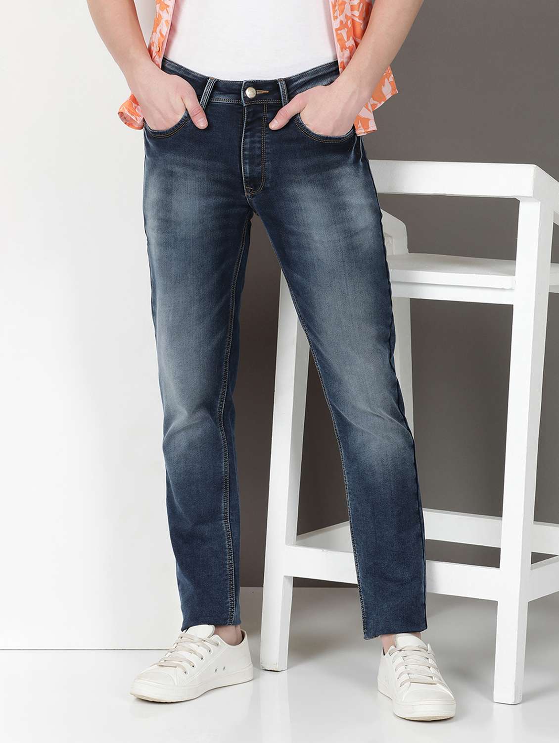 men mid rise full length denim jeans