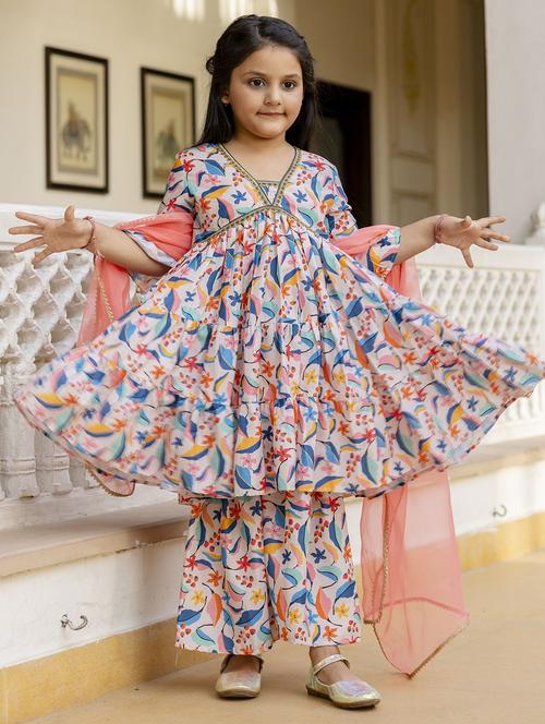 women printed kurta sharara with dupatta set - 21940999 - Standard Image - 0