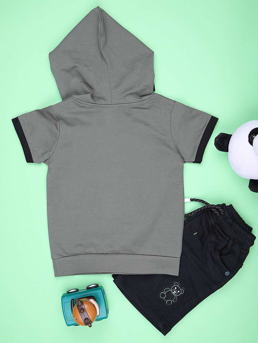 boys solid t-shirt & shorts twin set - 21941100 -  Standard Image - 1