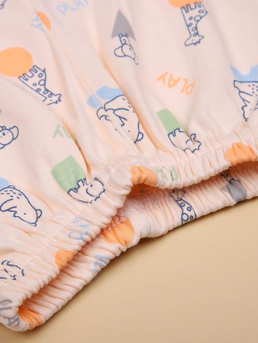 boys printed t-shirt & shorts twin set - 21941268 - Standard Image - 4