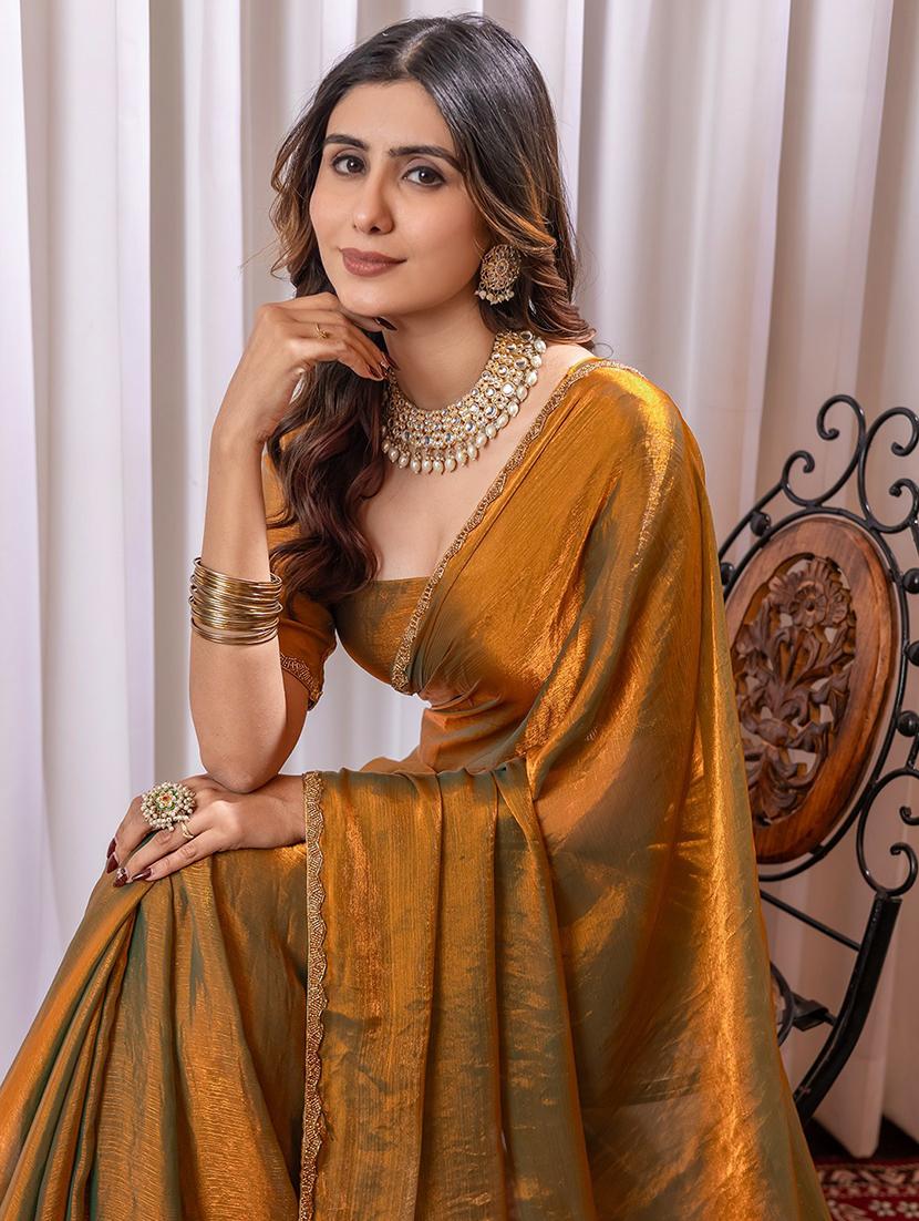women solid with bordered embellished saree with blouse - 21941340 - Standard Image - 4