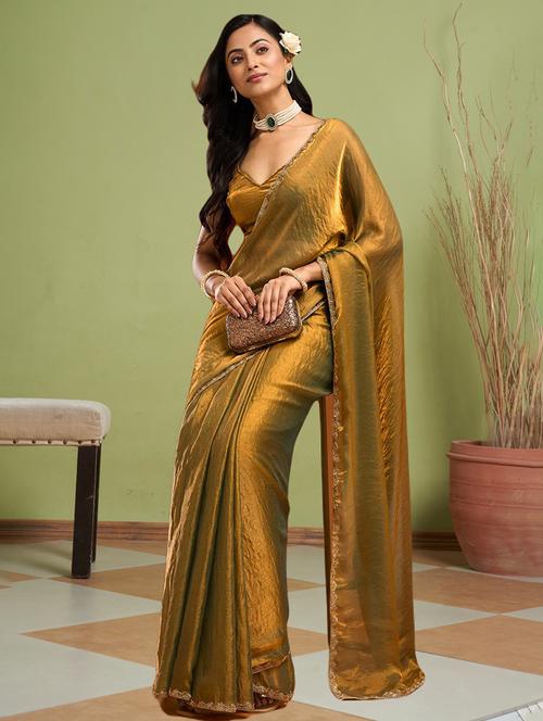 women solid with bordered embellished saree with blouse - 21941344 - Standard Image - 0