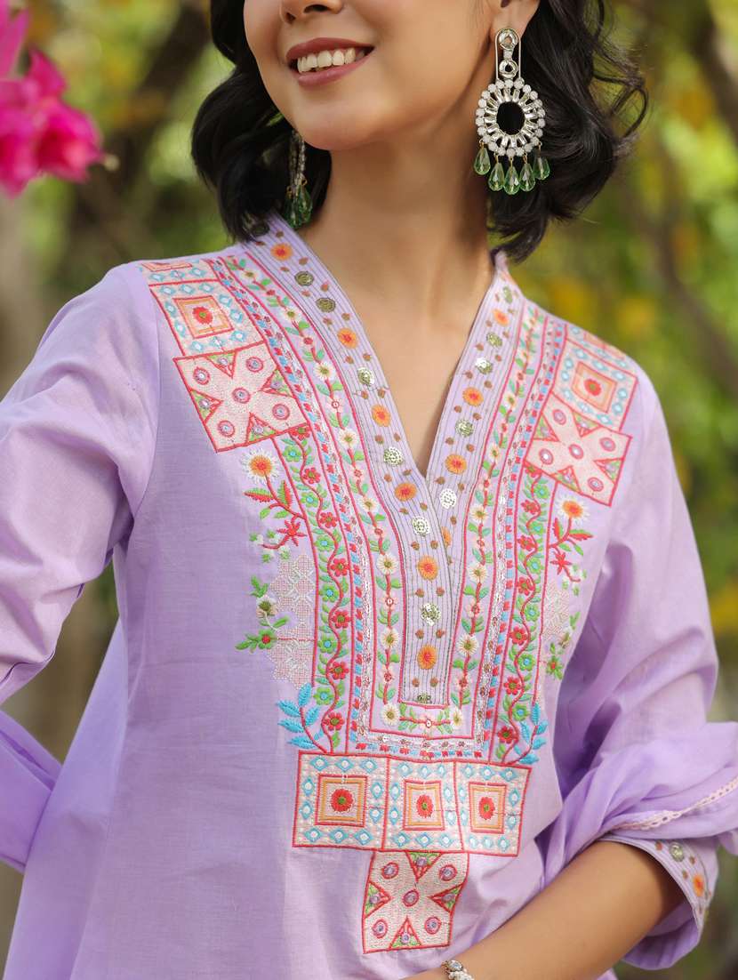 women three quarter sleeve kurta pant with dupatta set - 21941542 - Standard Image - 6