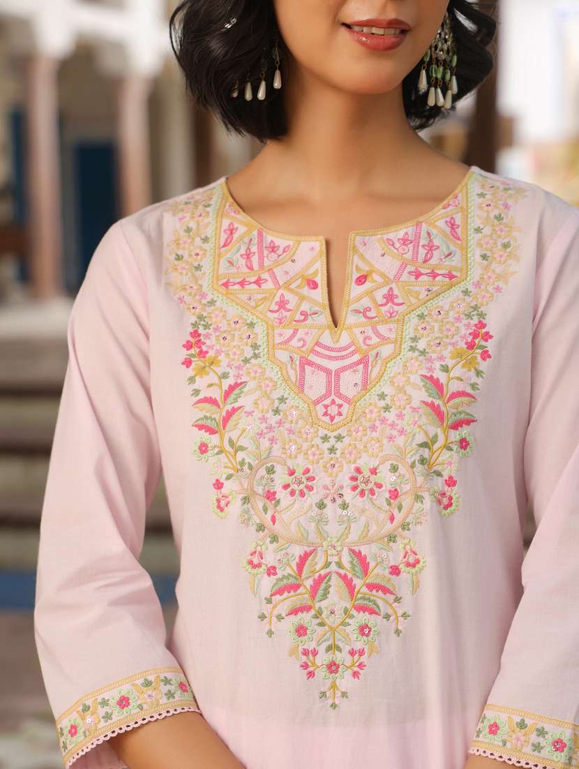 women three quarter sleeve kurta pant with dupatta set - 21941564 - Standard Image - 6