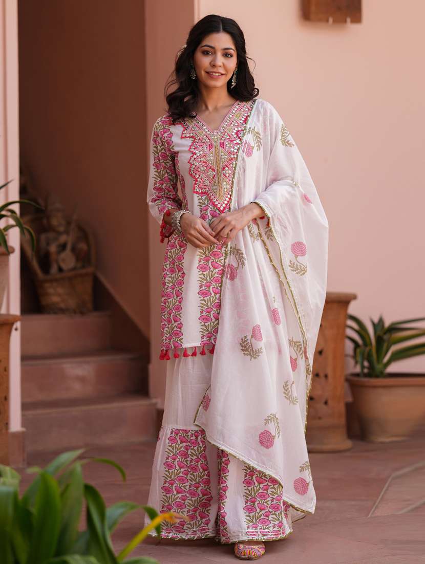 women three quarter sleeve kurta sharara with dupatta set - 21941569 -  Zoom Image - 0